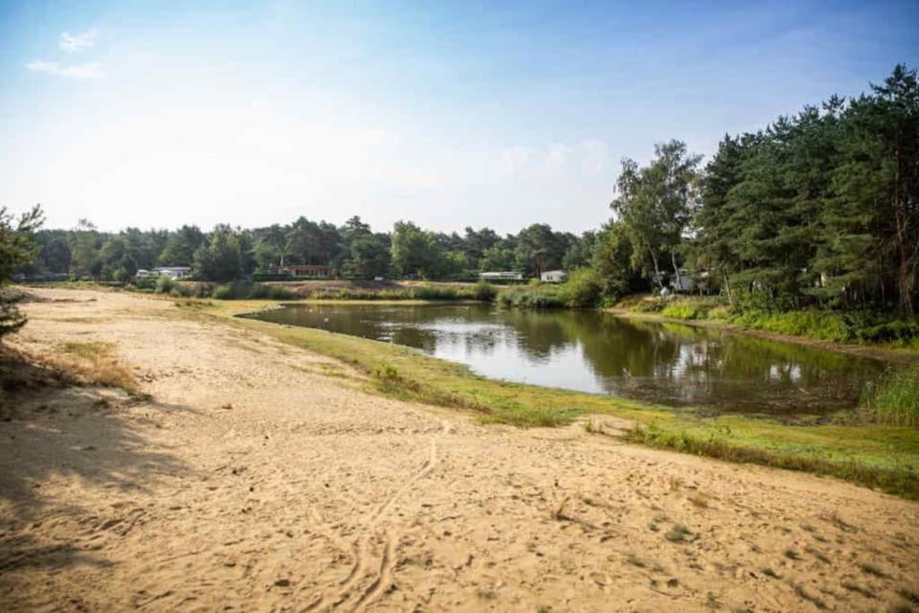 3 Bedroom Chalet On Camping Gt Balen ภายนอก รูปภาพ