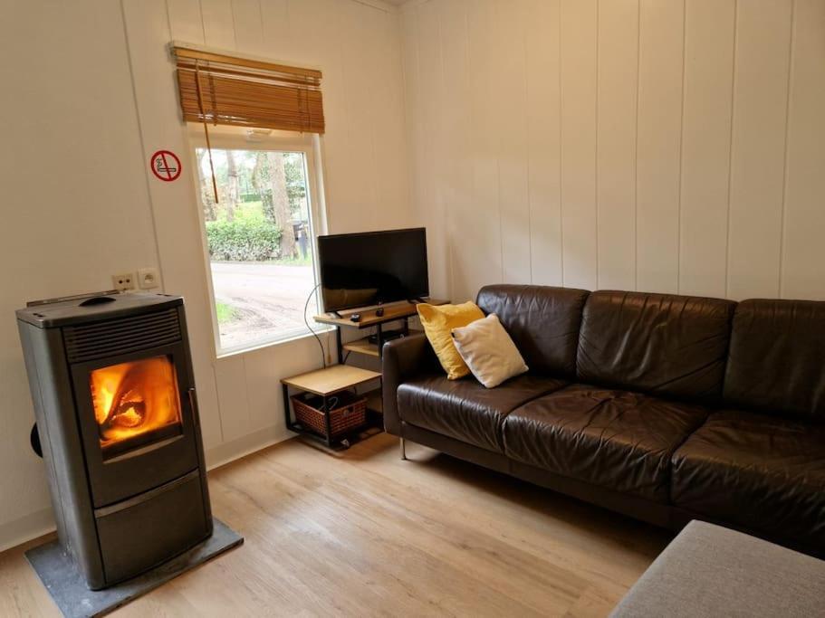 3 Bedroom Chalet On Camping Gt Balen ภายนอก รูปภาพ