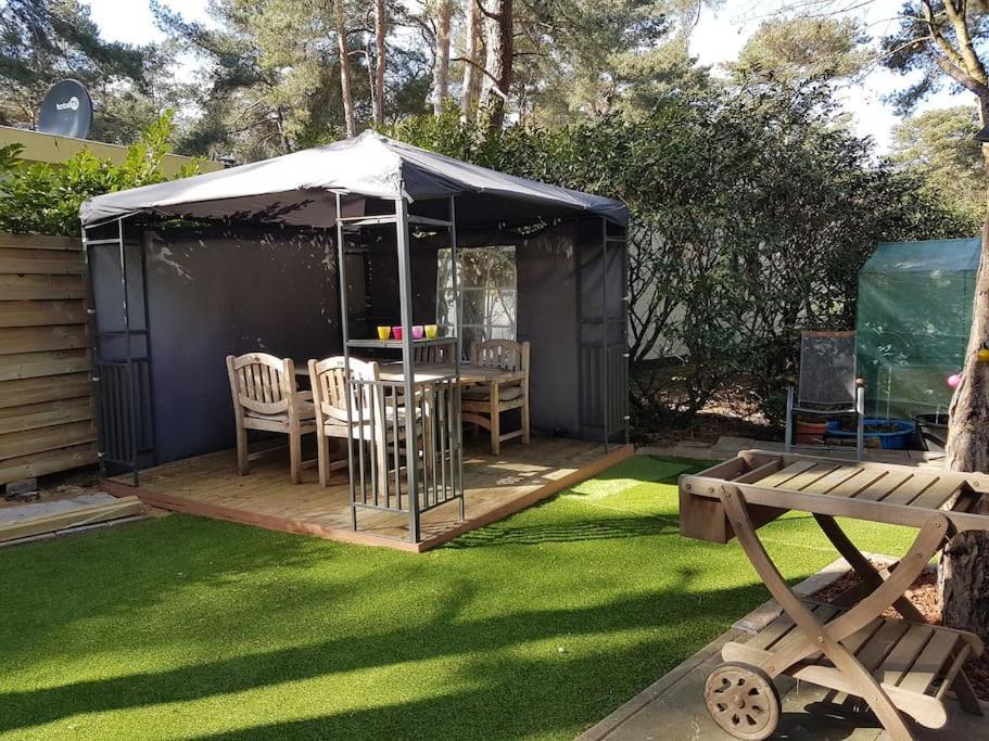 3 Bedroom Chalet On Camping Gt Balen ภายนอก รูปภาพ