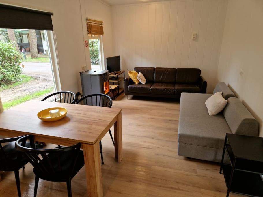 3 Bedroom Chalet On Camping Gt Balen ภายนอก รูปภาพ